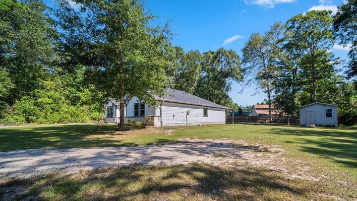 Property Photo:  25445 Vine Circle  TX 77328 