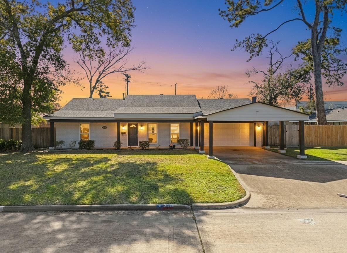 Property Photo: 10151 Brinwood Drive TX 77043