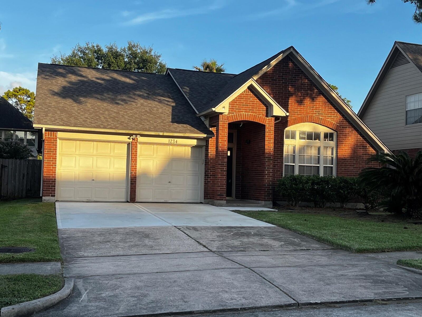Property Photo: 1234 Indian Autumn Trce TX 77062