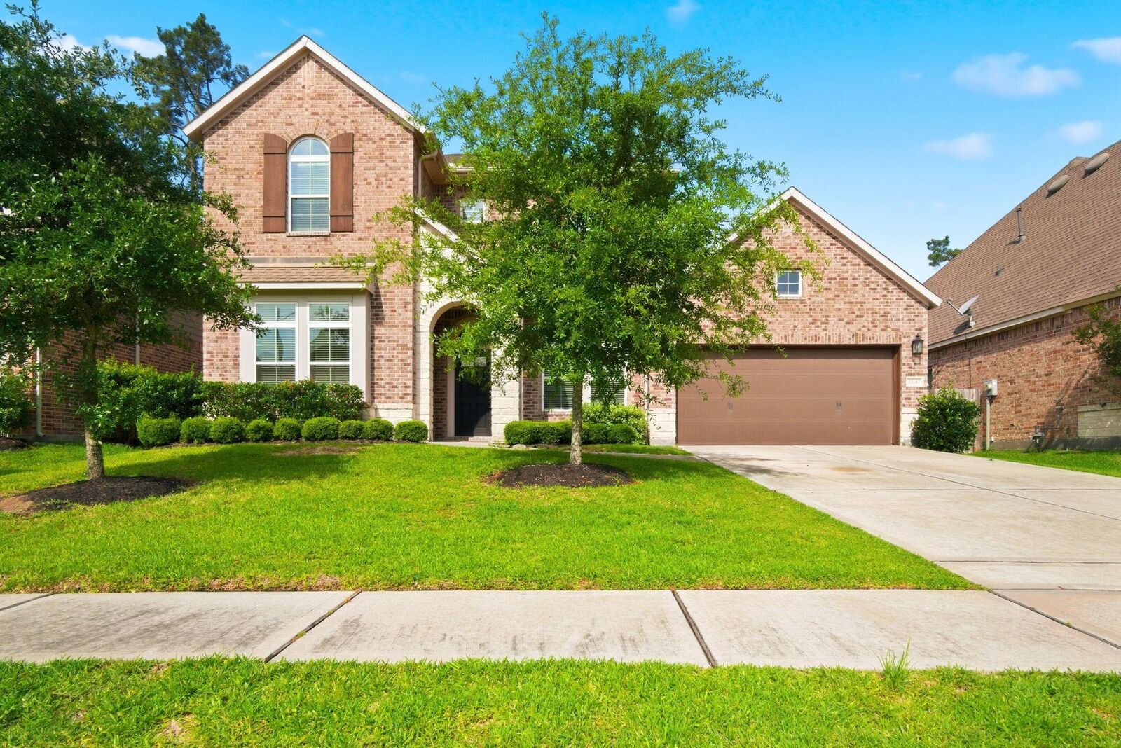 Property Photo: 32187 Park Plains Drive TX 77385