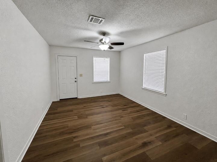 Property Photo: 2840 Hebert Street TX 77705