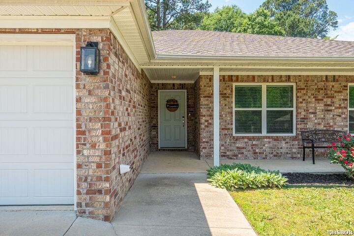 Property Photo:  515 Shady Lane  AR 72015 
