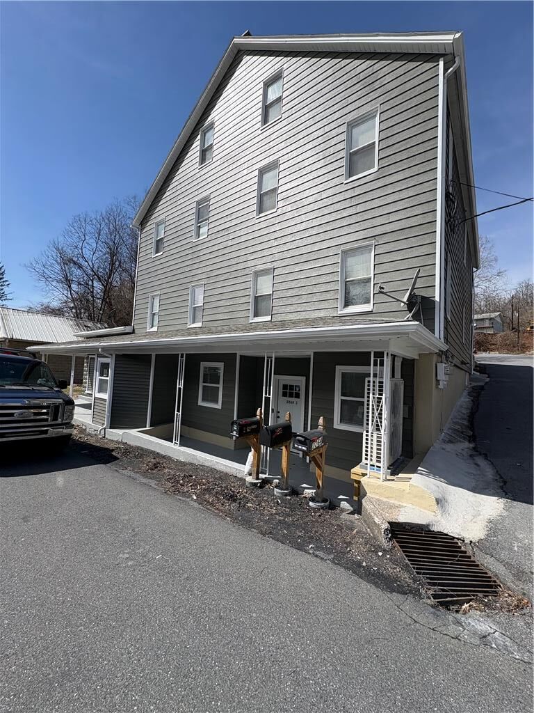 Property Photo:  2269 Pennsylvania Avenue 2  PA 18013 