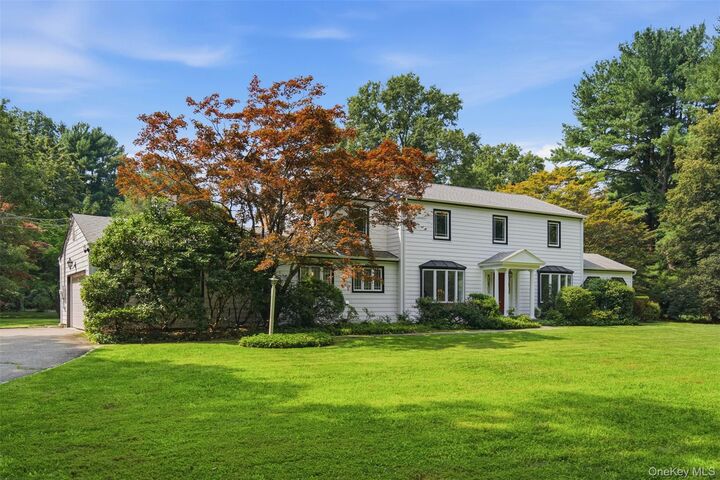 Property Photo:  897 Ripley Lane  NY 11771 