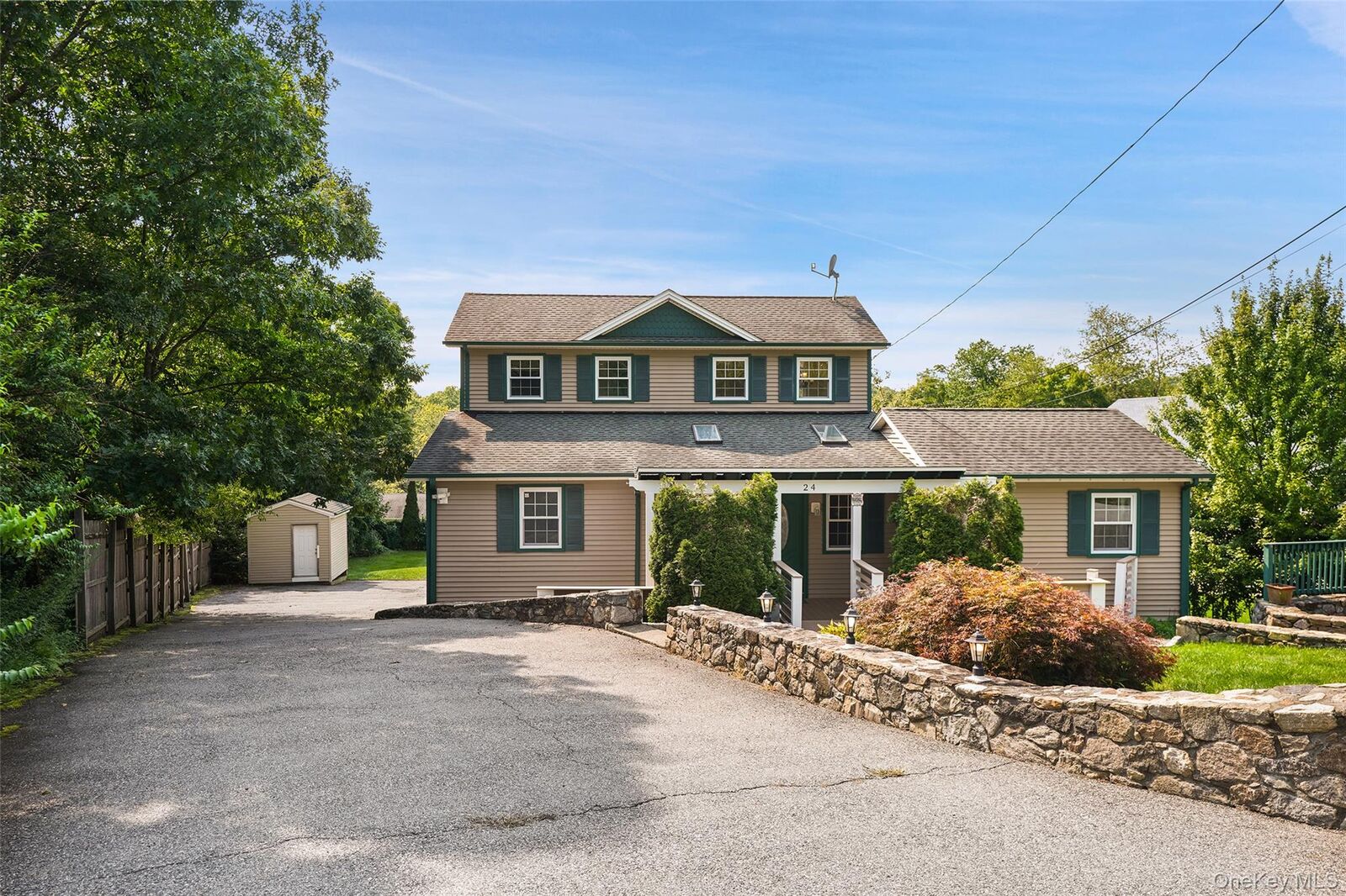 Property Photo: 24 Inwood Place NY 12563