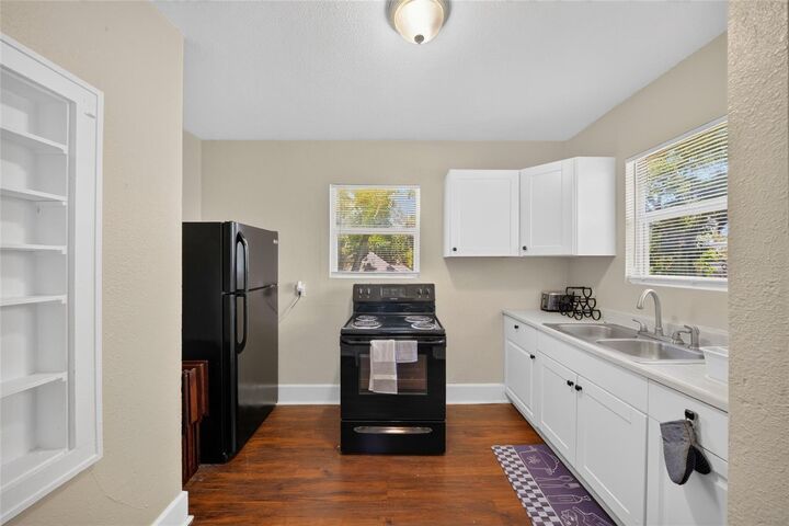 Property Photo:  1615 14th Street S  FL 33705 