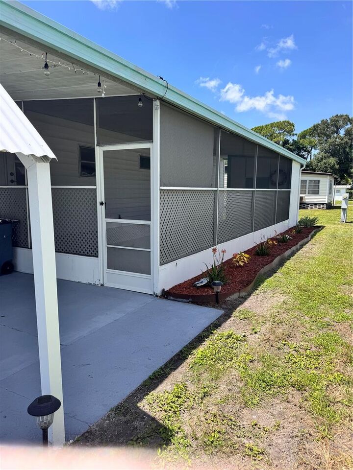 Property Photo:  6100 62nd Avenue N 43  FL 33781 