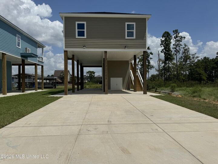 Property Photo:  4120 11th Avenue  MS 39520 