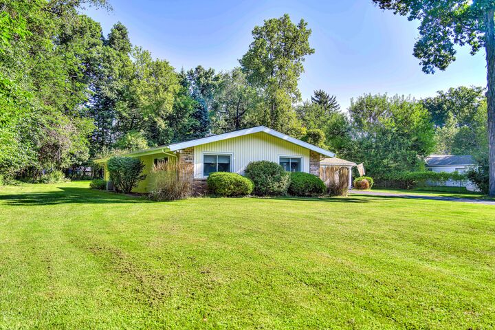 Property Photo: 1844 N Walmont Road MI 49203