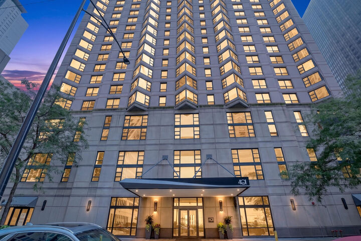 Property Photo:  401 E Ontario Street 2203  IL 60611 