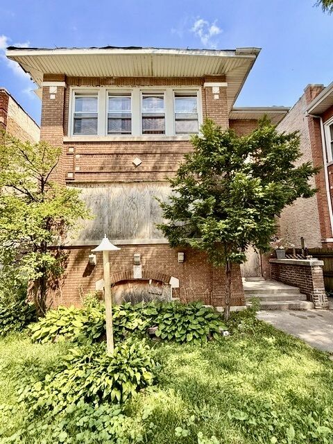 Property Photo:  1431 N Austin Boulevard  IL 60651 
