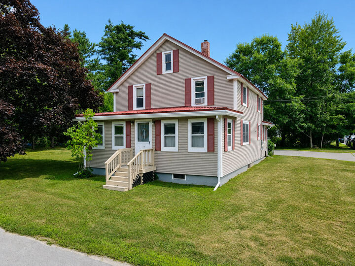 Property Photo:  19 King Street  ME 04468 