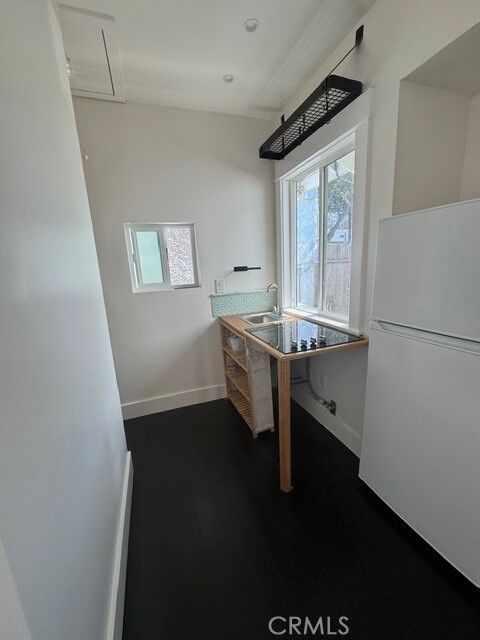 Property Photo: 419 S Guadalupe Ave CA 90277