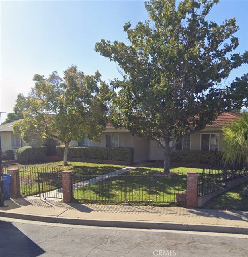 Property Photo:  1915 Ervilla Place  CA 91767 