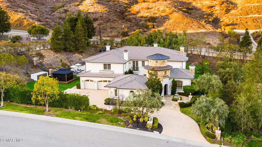Property Photo:  29475 Malibu View Court  CA 91301 