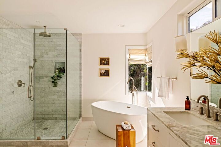 Property Photo:  825 Huntley  CA 90069 