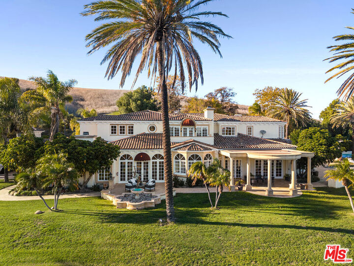 Property Photo:  3855 Brunston Court  CA 91362 