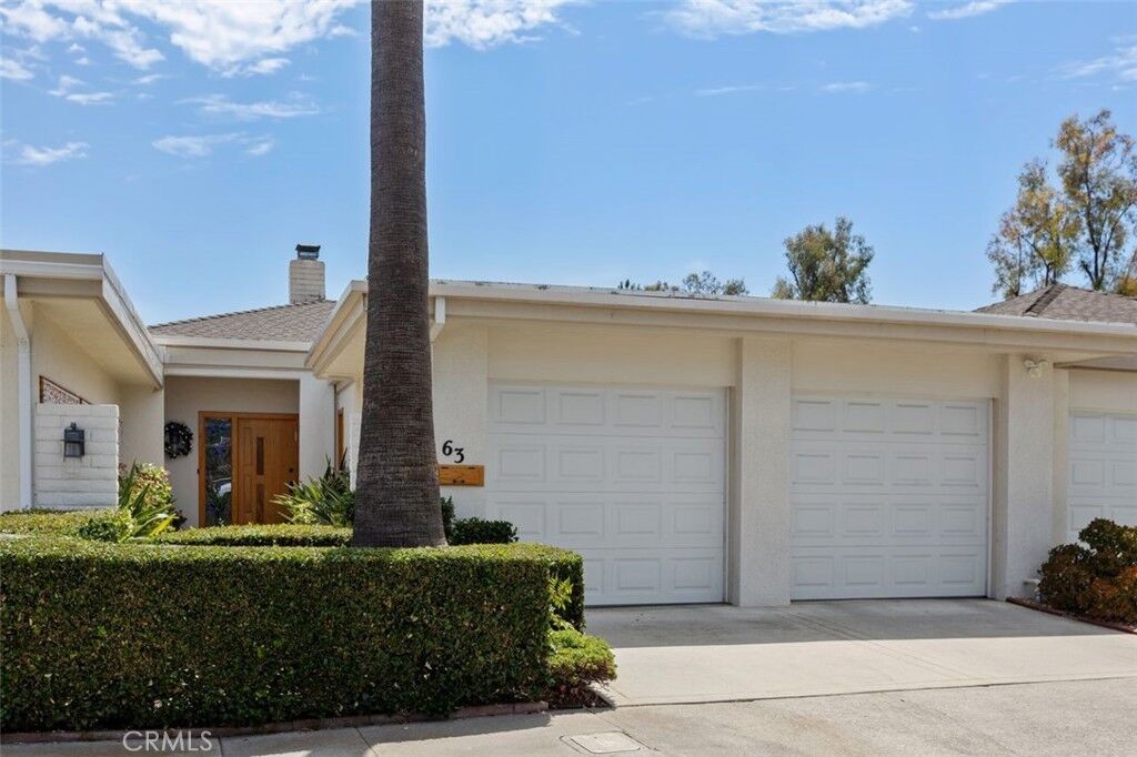 Property Photo:  63 Seton  CA 92612 