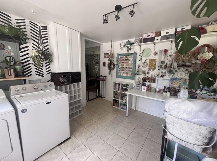 Property Photo: 1208 Barry Dr TN 37115