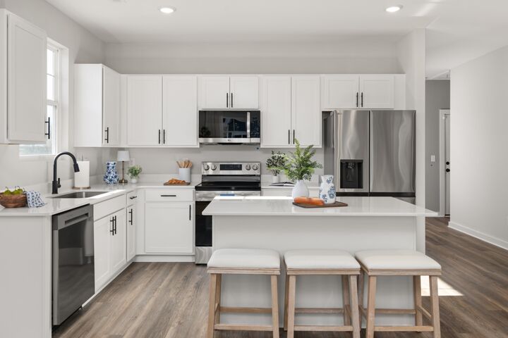Property Photo:  102 Stoneview Dr  TN 38571 