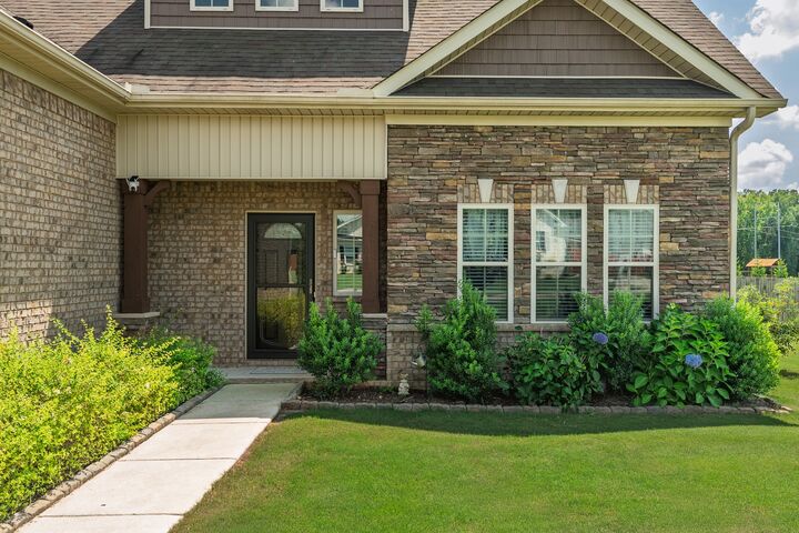 Property Photo: 48 Hancock Branch Dr TN 37334