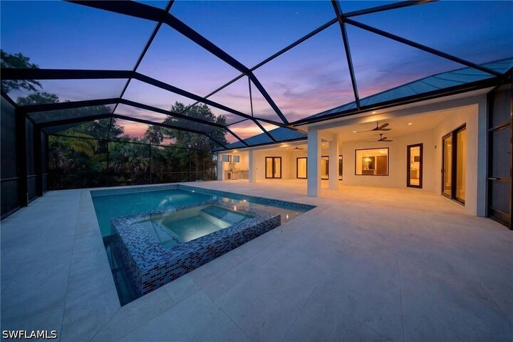 Property Photo:  522 17th Street SW  FL 34117 