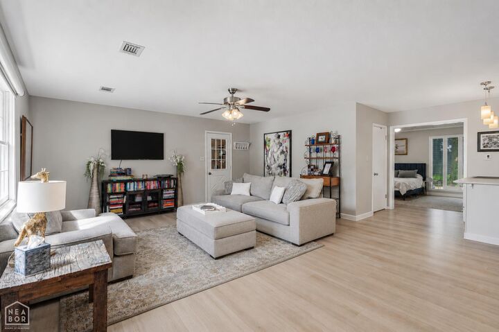 Property Photo: 1708 Rich Road AR 72401