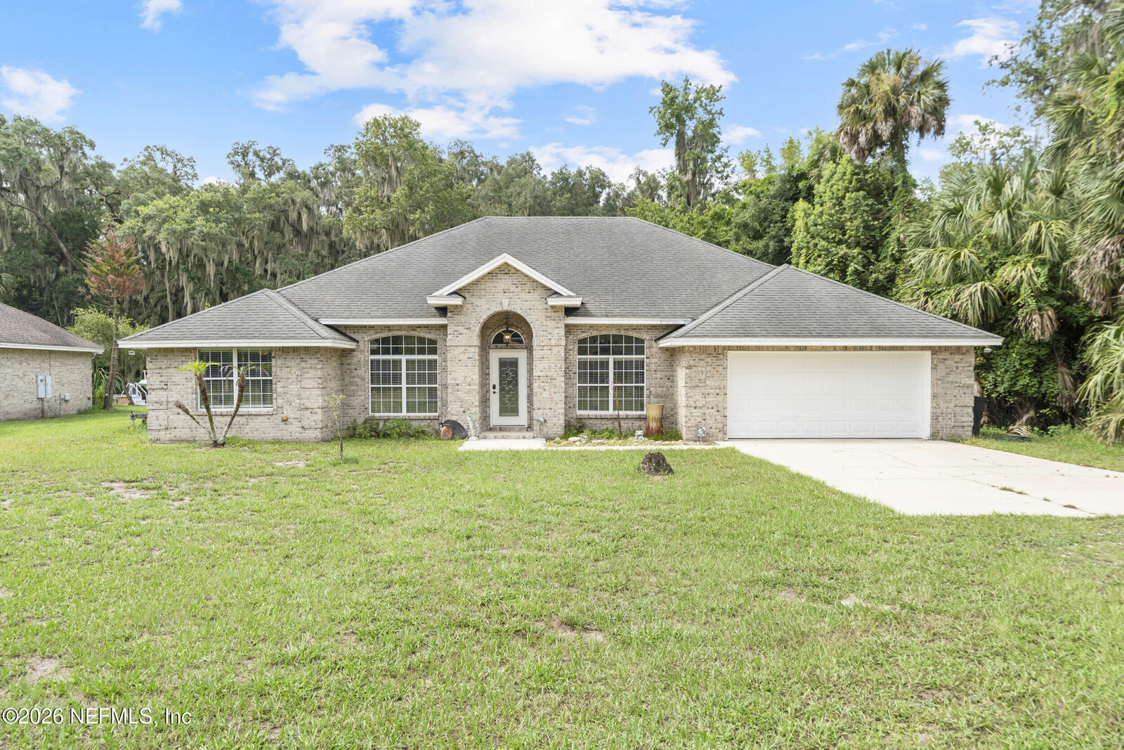 Property Photo: 107 Beechers Point Drive FL 32193