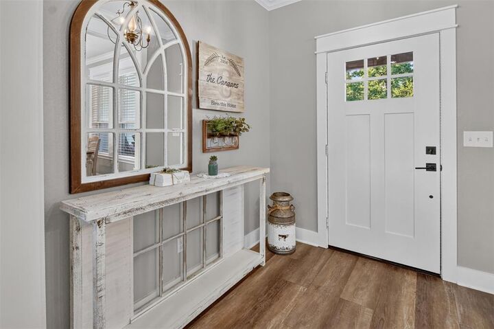 Property Photo:  647 Oklahoma Street  TX 75790 