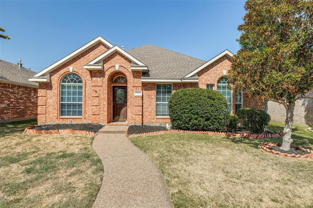 Property Photo: 3304 Wind Flower Lane TX 75070