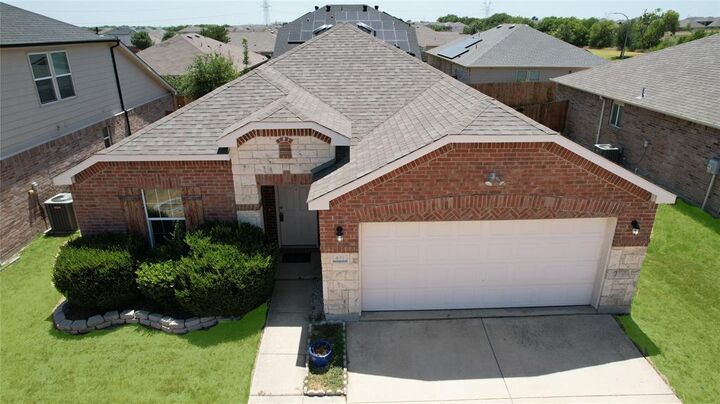 Property Photo: 433 Magma TX 76131