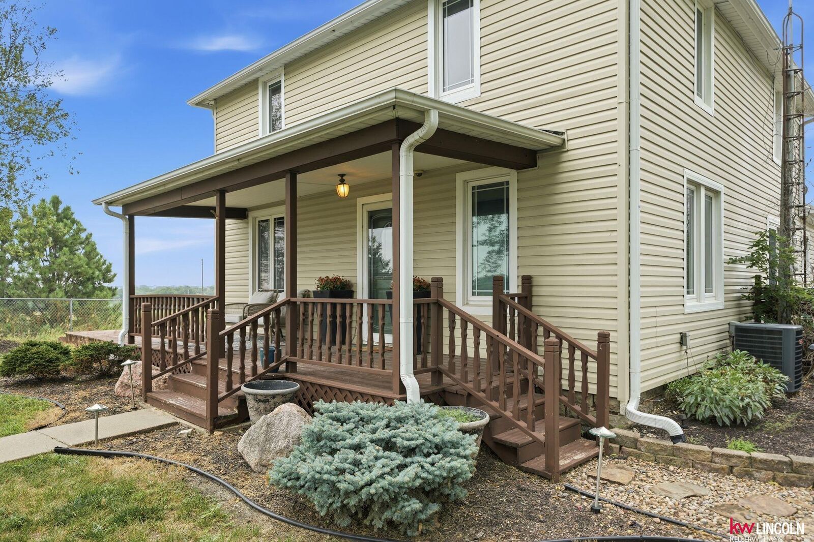Property Photo: 20405 S 12th Street NE 68404