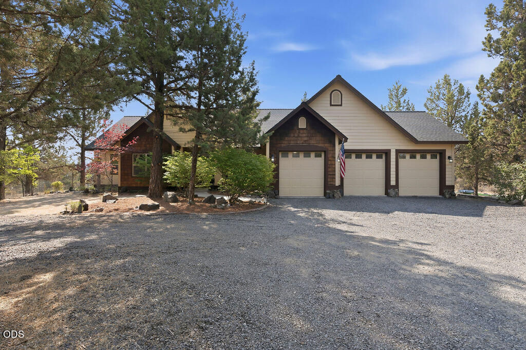 Property Photo: 9880 SE Amarillo Road OR 97754