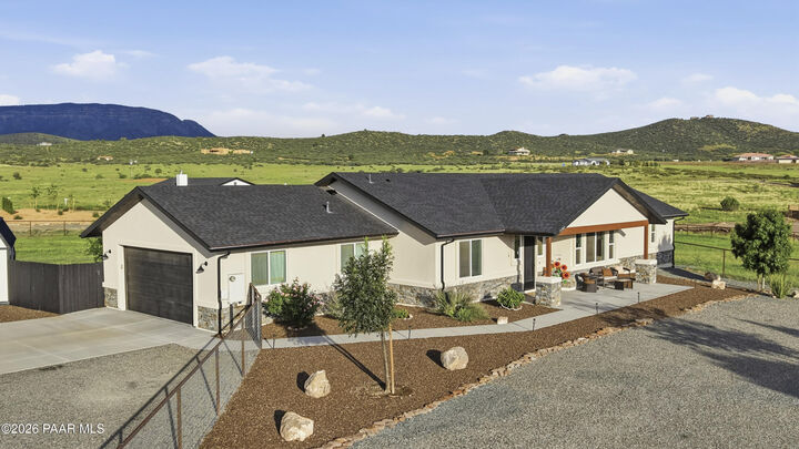 Property Photo:  11205 N Trophy Ridge Lane  AZ 86315 