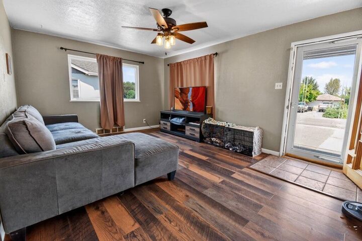 Property Photo:  3016 Vail Ave  CO 81005 