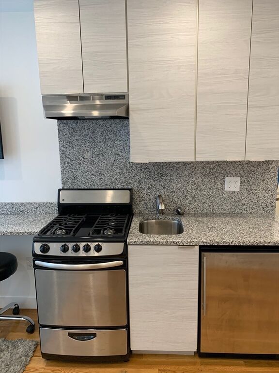 Property Photo: 21 Fifth Street 3 MA 02150