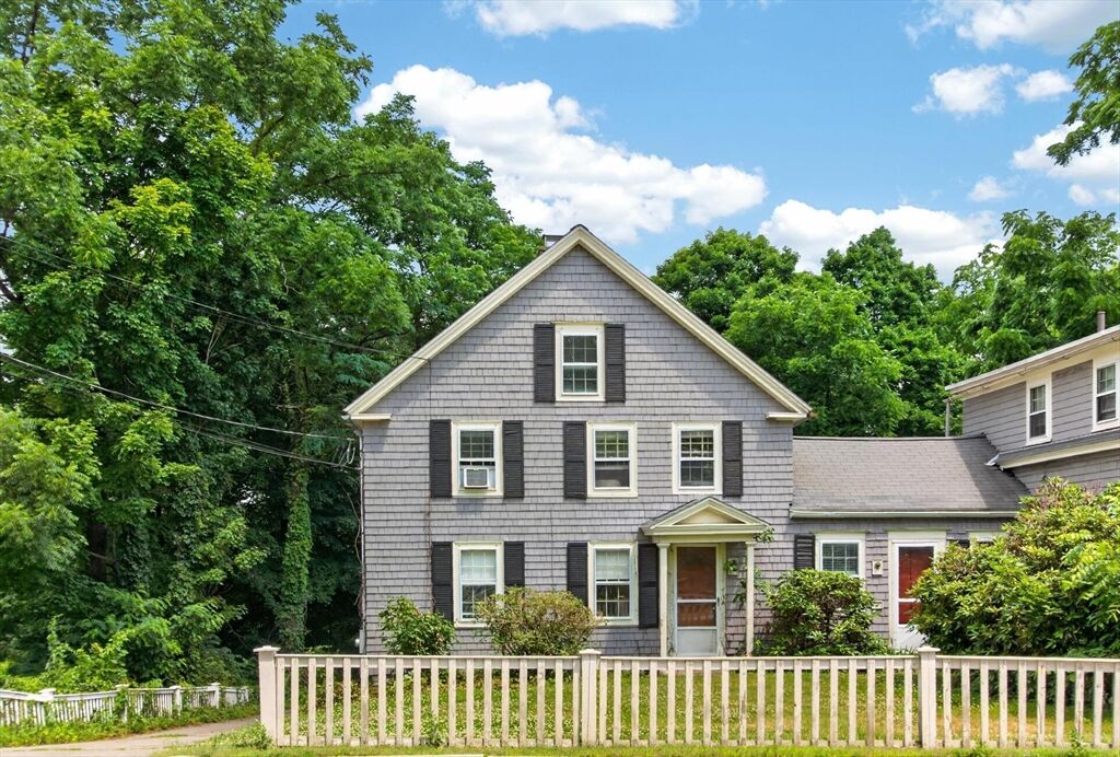 Property Photo: 18 Ayer R0ad C MA 01451