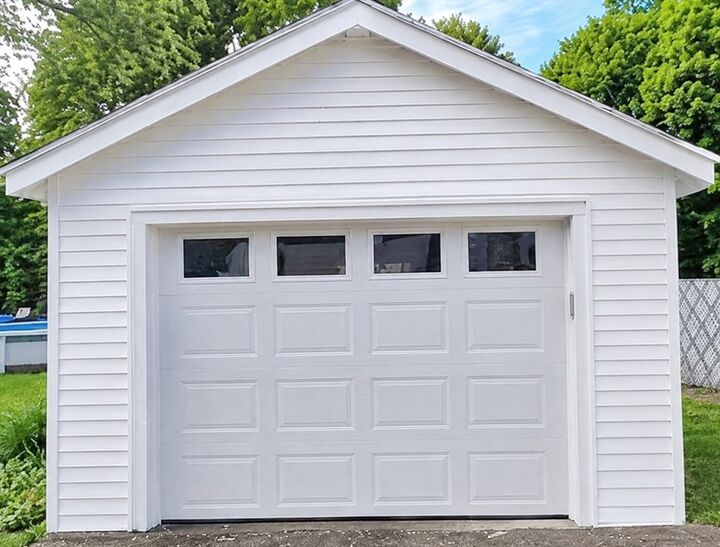 Property Photo: 7 Kimball Road MA 01844