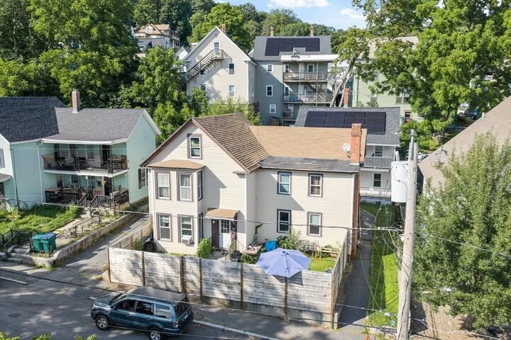 Property Photo:  25 Goddard St  MA 01420 