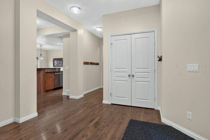Property Photo:  164 Aspenmere Close  AB T1X 0G3 