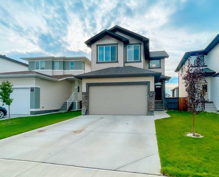 Property Photo:  291 Northlander Bend W  AB T1J 5N1 