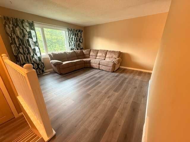 Property Photo:  2305 17 Avenue  AB T0M 0W0 