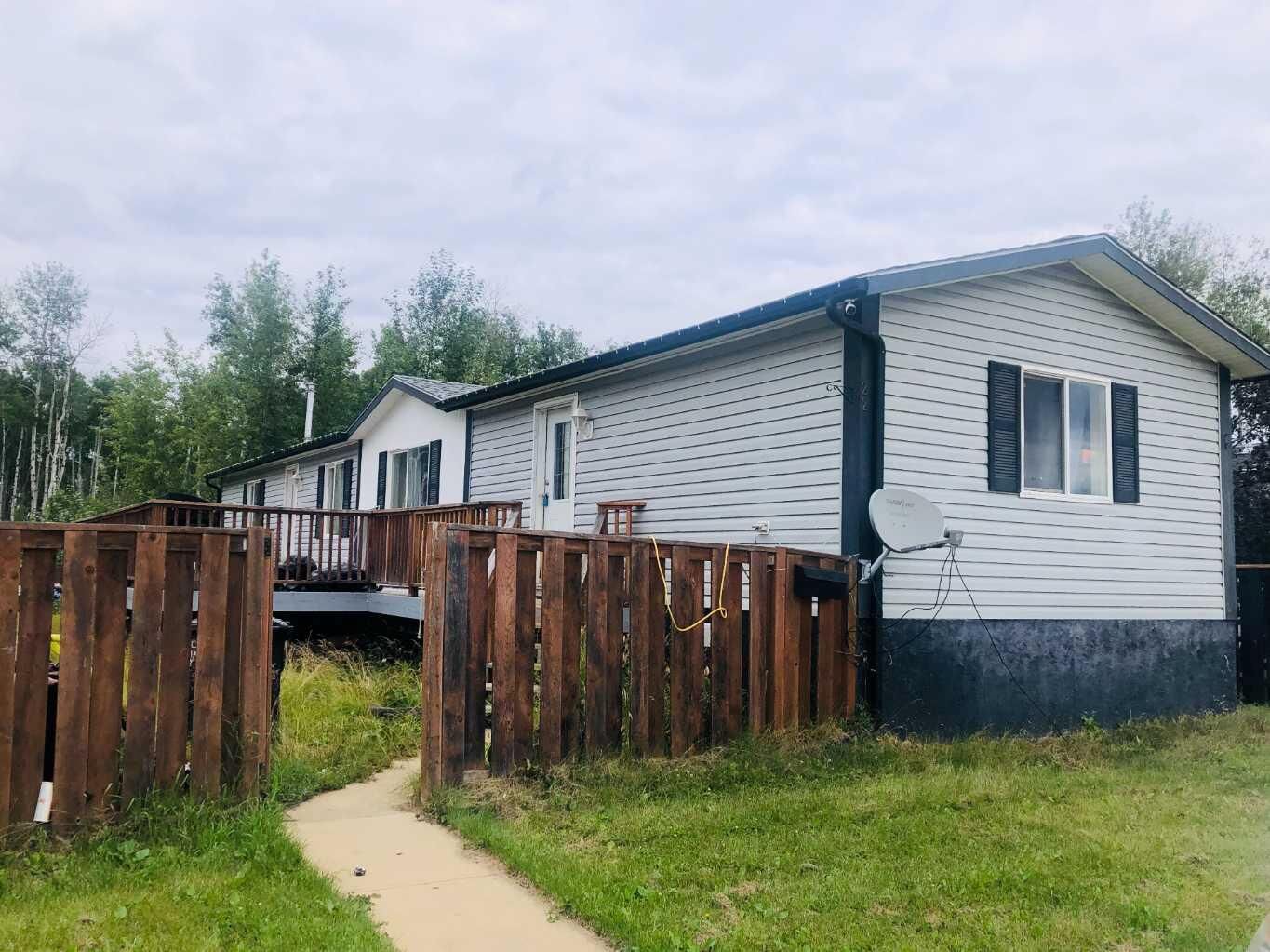 Property Photo:  22 Dewberry Road  AB T0H 1Z0 