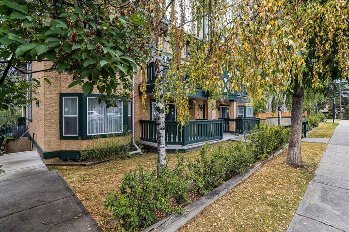 Property Photo: 110 Beaver Street 203 AB T1L 1C1