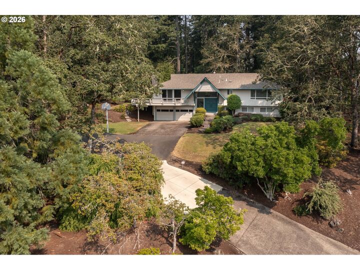 Property Photo:  4072 Normandy Way  OR 97405 