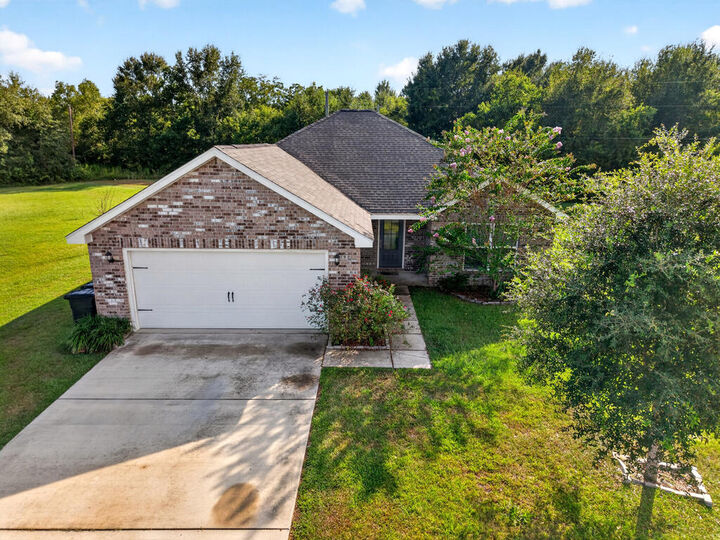 Property Photo: 5 Elk Ct. MS 34966