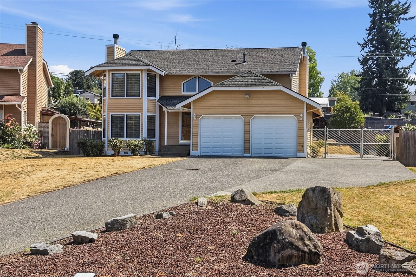Property Photo: 22847 103rd Avenue SE WA 98031