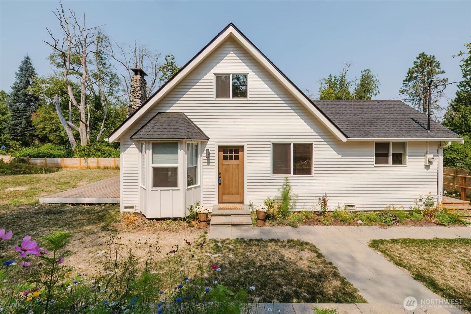 Property Photo:  11109 E Jovita Boulevard  WA 98372 
