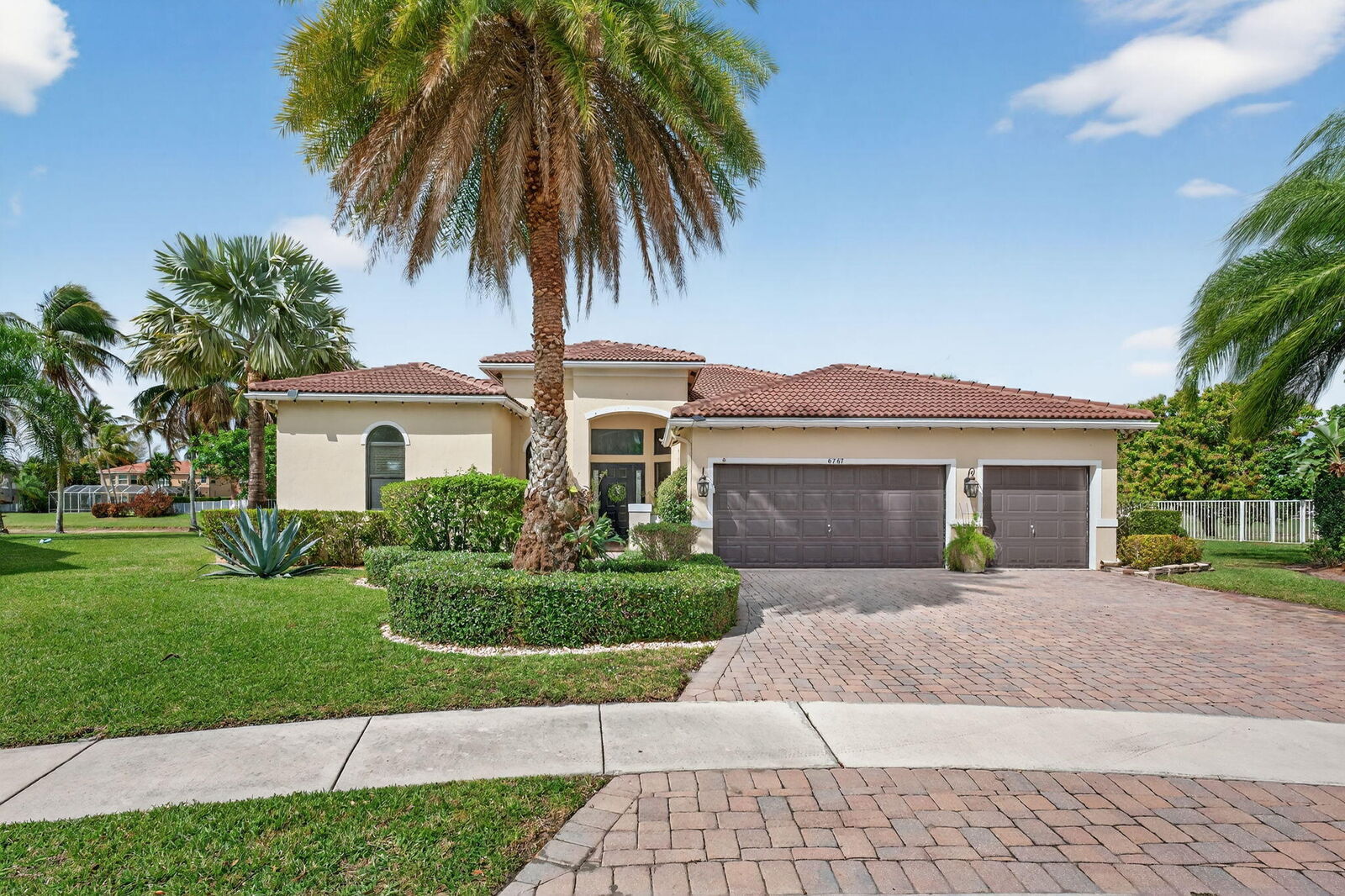 Property Photo: 6767 Kaleb Way FL 33467