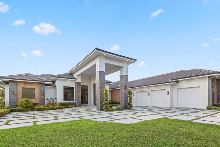 Property Photo: 13600 Pine Meadow Court FL 33325